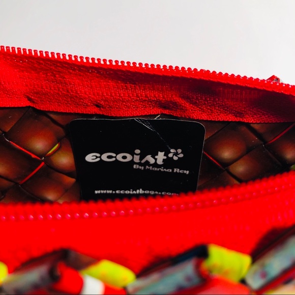 Ecoist Red Candy Wrapper Clutch Wristlet Handbag - Picture 6 of 10
